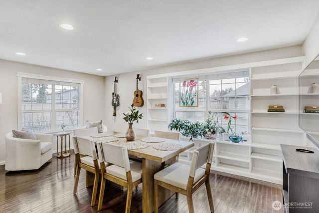 8106 55th Avenue NE, Marysville, WA 98270