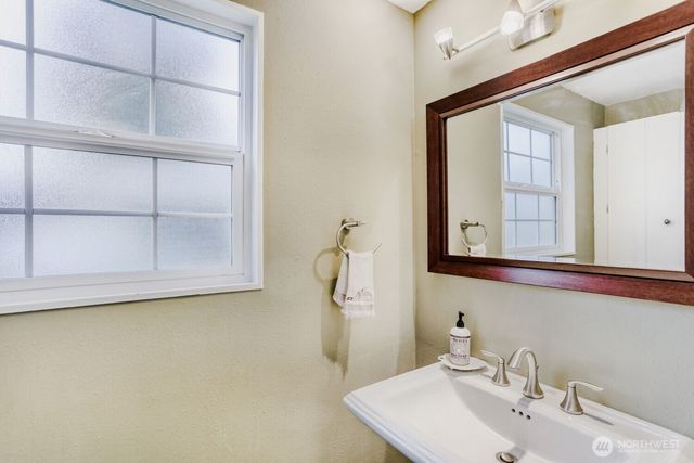 8106 55th Avenue NE, Marysville, WA 98270