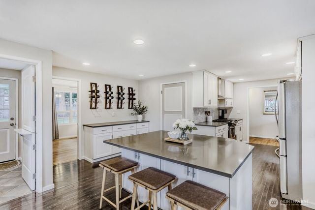 8106 55th Avenue NE, Marysville, WA 98270