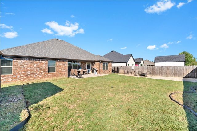 3497 Avon Avenue, Springdale, AR 72764
