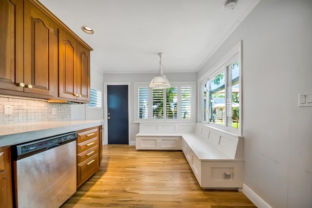 1408 N Lakeside Drive, Lake Worth Beach, FL 33460