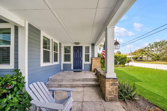 1408 N Lakeside Drive, Lake Worth Beach, FL 33460