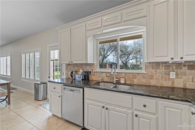 2249 Dartmouth Avenue, Mcallen, TX 78504