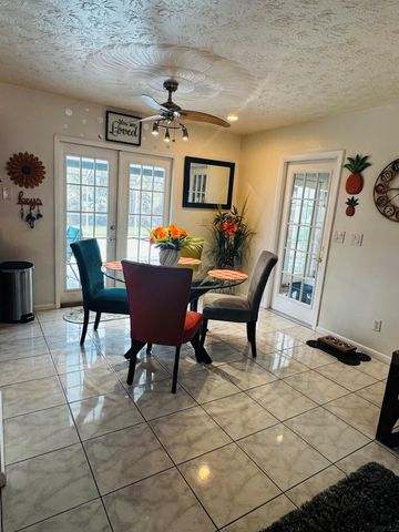 1918 SE Monroe Street, Stuart, FL 34997