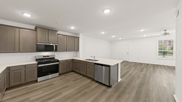 1894 Indigo Lane 15, Heartland, TX 75114