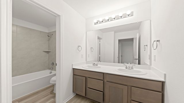 1894 Indigo Lane 15, Heartland, TX 75114