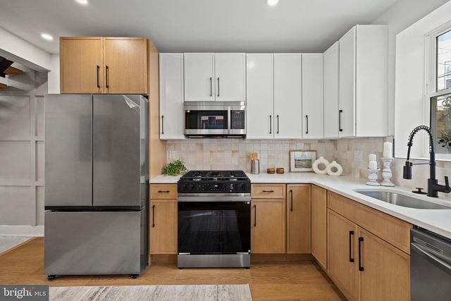 1111 MORRIS ST, Philadelphia, PA 19148