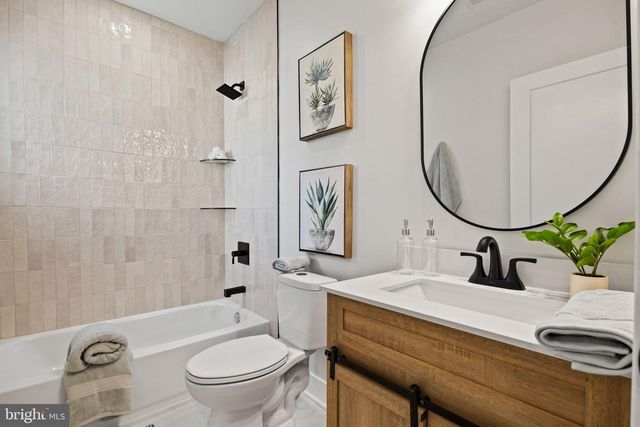 1111 MORRIS ST, Philadelphia, PA 19148