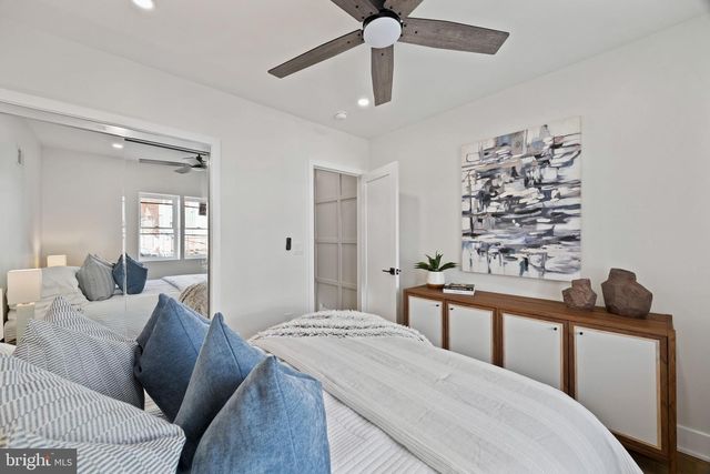 1111 MORRIS ST, Philadelphia, PA 19148