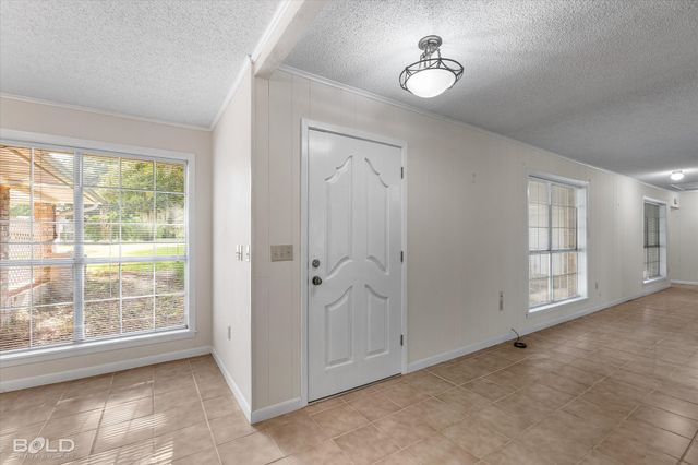 321 Evangeline Drive, Elm Grove, LA 71051