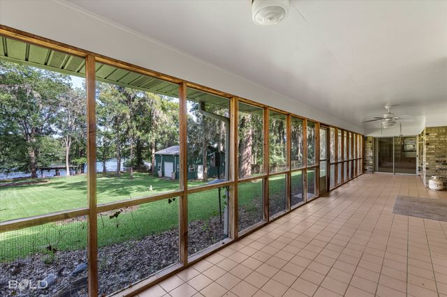 321 Evangeline Drive, Elm Grove, LA 71051