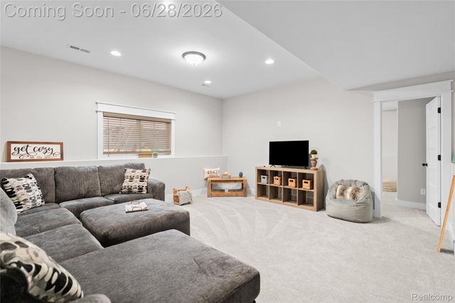 2096 Mozart Avenue, Davison Township, MI 48423