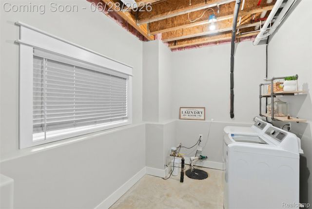 2096 Mozart Avenue, Davison Township, MI 48423