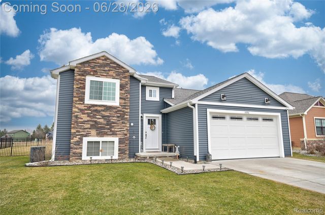 2096 Mozart Avenue, Davison Township, MI 48423