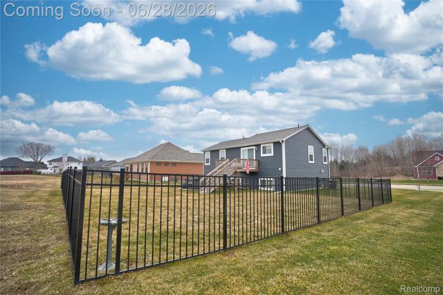 2096 Mozart Avenue, Davison Township, MI 48423