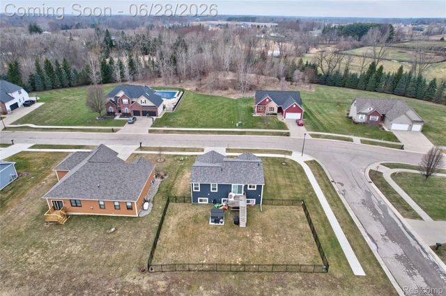 2096 Mozart Avenue, Davison Township, MI 48423