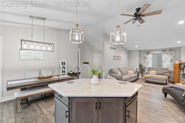 2096 Mozart Avenue, Davison Township, MI 48423