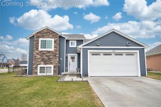 2096 Mozart Avenue, Davison Township, MI 48423
