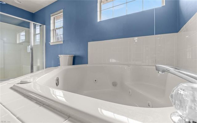 4031 Stowaway LN, Portsmouth, VA 23703