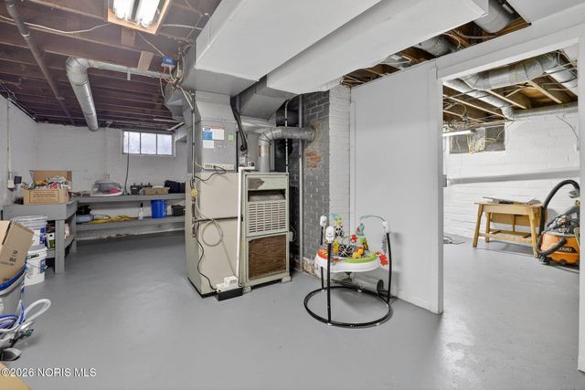 2340 Georgetown Avenue, Toledo, OH 43613