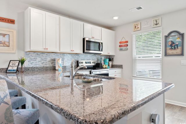 1714 Whispering Pine St., Ocean Isle Beach, NC 28469