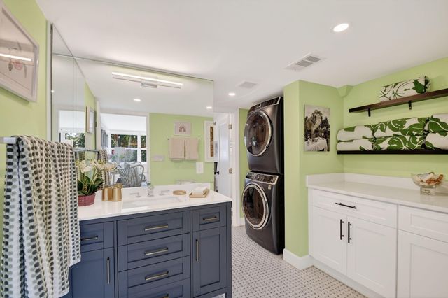 366 Putnam Ranch Road, West Palm Beach, FL 33405