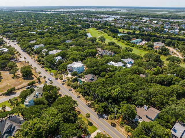 3 Barnacle Row, Isle Of Palms, SC 29451