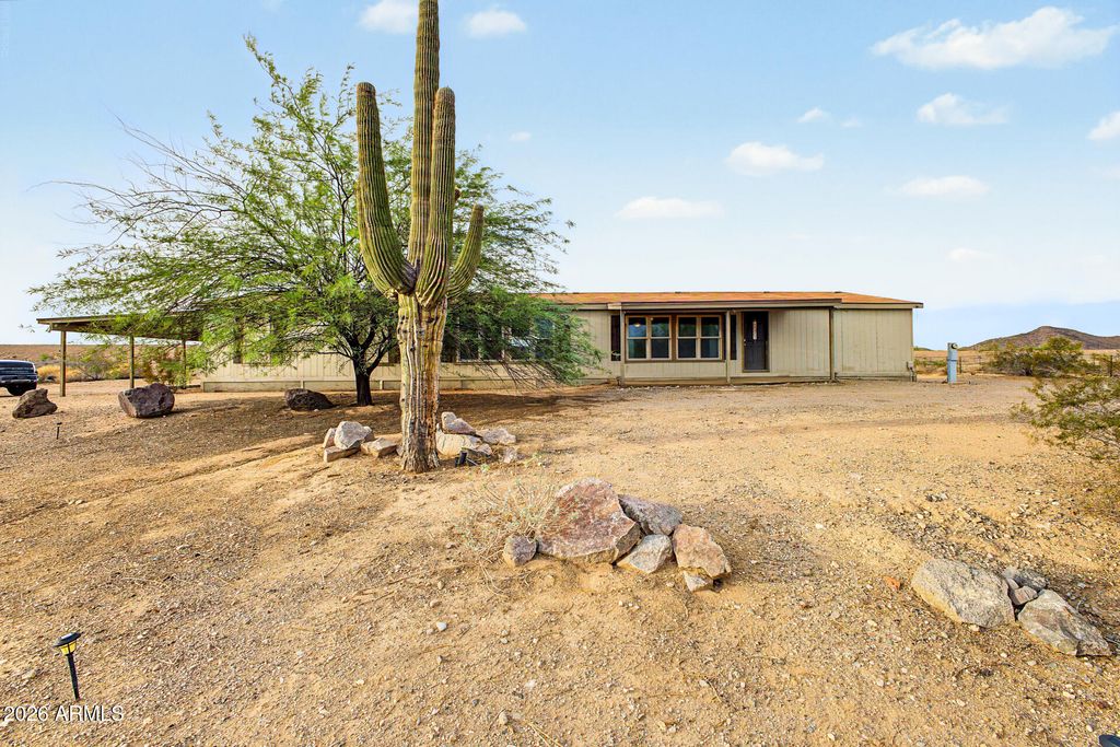 16444 W WINDSTONE Trail, Surprise, AZ 85387 — exterior