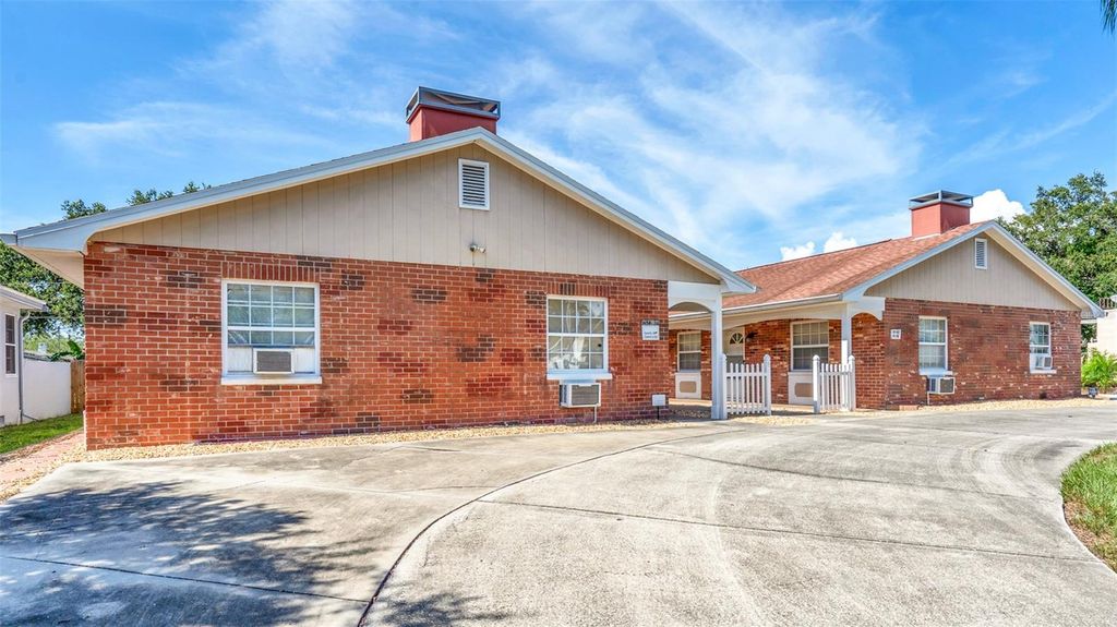 1460 CLEVELAND STREET, Clearwater, FL 33755