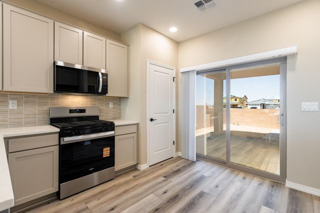 1923 Stryker Road SE, Albuquerque, NM 87106