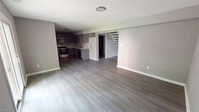 1118 Tall Oak DR, Virginia Beach, VA 23462