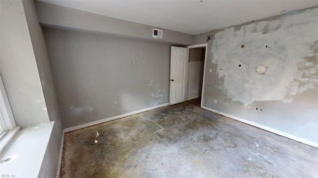 1118 Tall Oak DR, Virginia Beach, VA 23462
