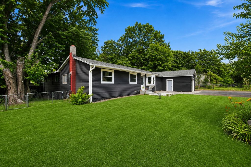 12851 7th Avenue N, Zimmerman, MN 55398 — photo 2