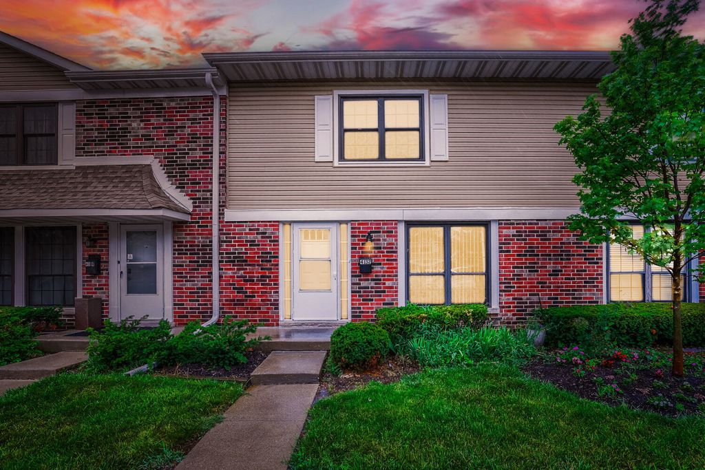 4132 Brentwood Lane, Waukegan, IL 60087
