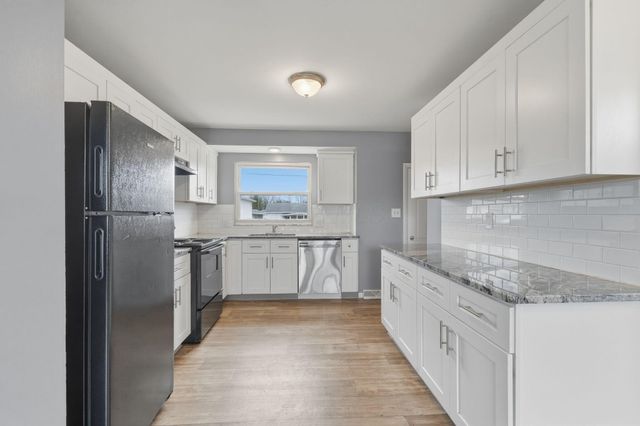 1642 Marina Drive, Columbus, OH 43219