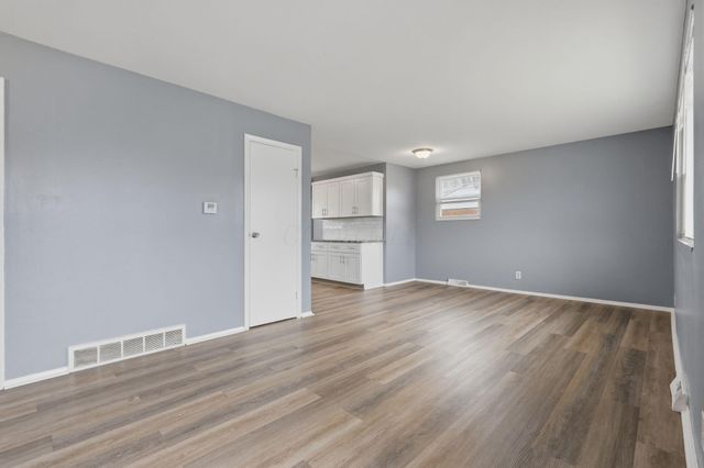 1642 Marina Drive, Columbus, OH 43219