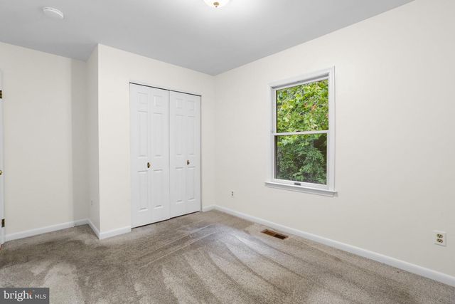 933 PALMER RD, Fort Washington, MD 20744