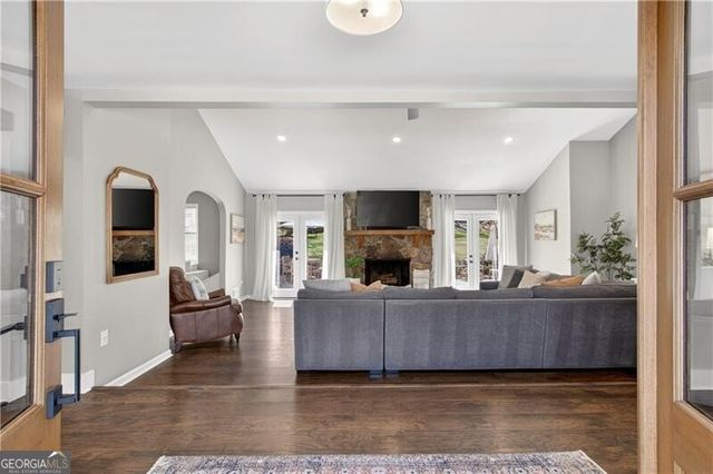 5484 Woodberry Circle, Marietta, GA 30068