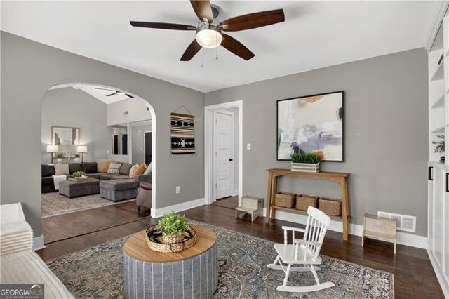 5484 Woodberry Circle, Marietta, GA 30068