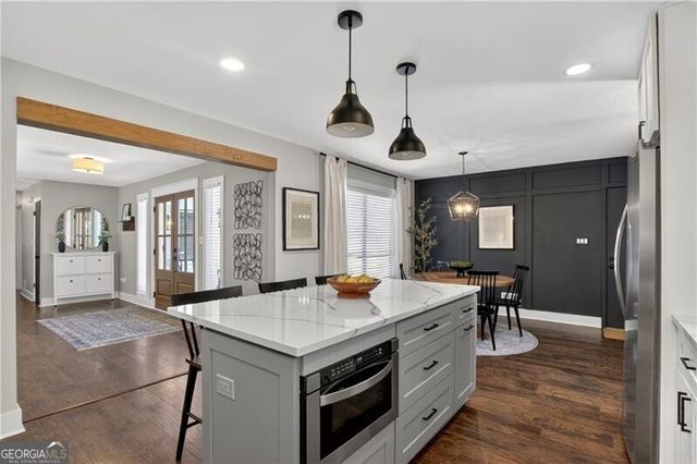 5484 Woodberry Circle, Marietta, GA 30068