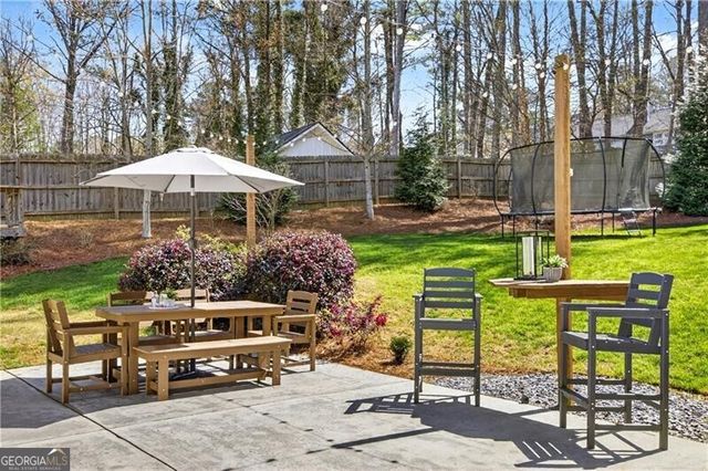 5484 Woodberry Circle, Marietta, GA 30068