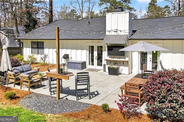 5484 Woodberry Circle, Marietta, GA 30068