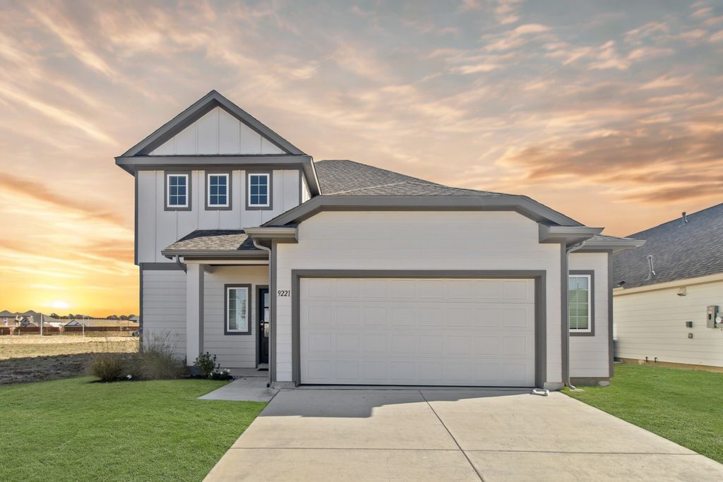 9221 Union Pacific Drive, Fort Worth, TX 76036