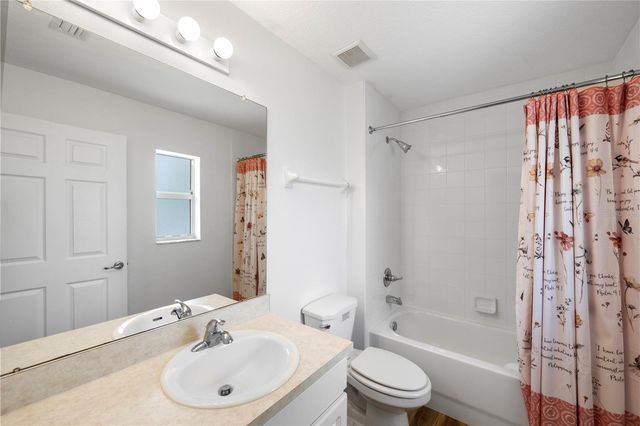 15404 BAMA BREEZE PLACE, Wimauma, FL 33598