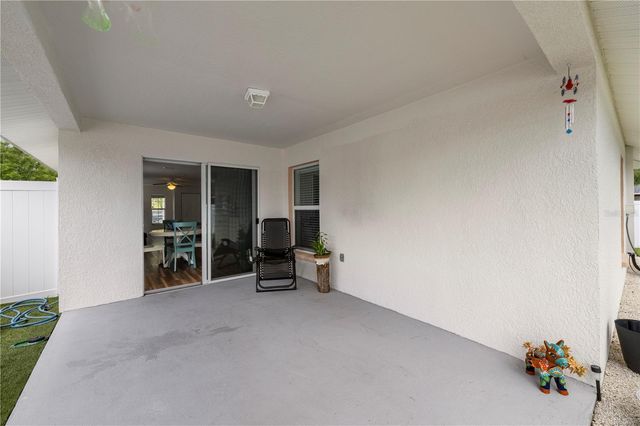 15404 BAMA BREEZE PLACE, Wimauma, FL 33598