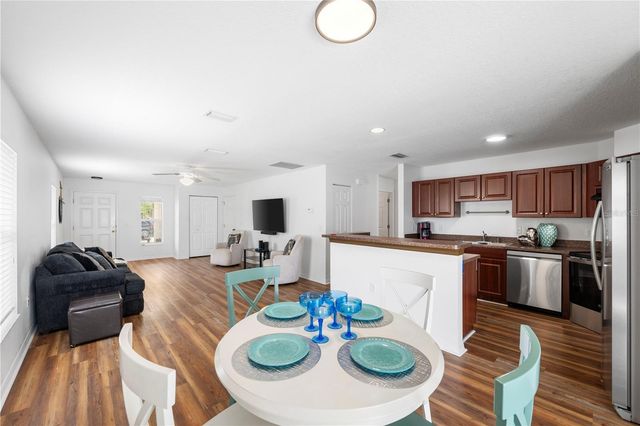 15404 BAMA BREEZE PLACE, Wimauma, FL 33598