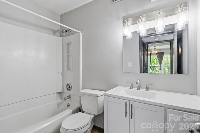 11033 Cedar View Road, Charlotte, NC 28226
