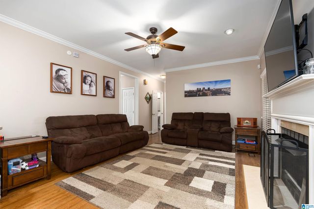 114 CHESTNUT FOREST CIRCLE, Helena, AL 35080