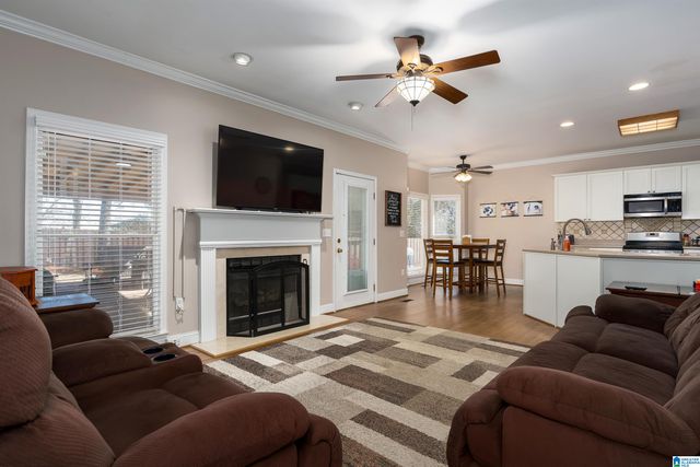 114 CHESTNUT FOREST CIRCLE, Helena, AL 35080