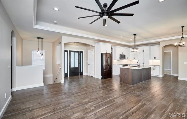 10253 Hawthorn Road, Foristell, MO 63348
